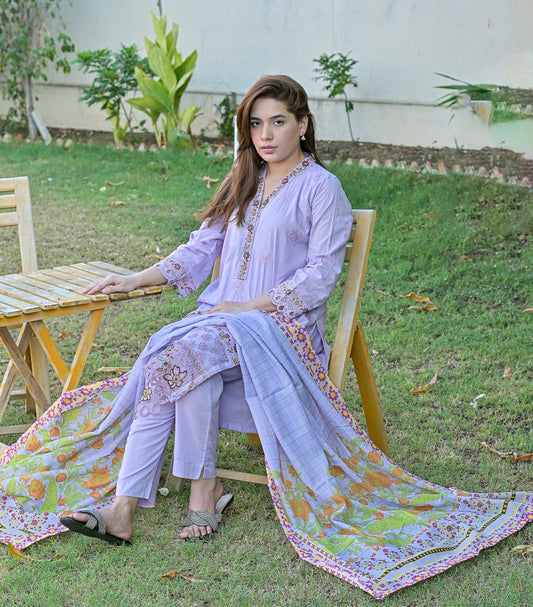 Nazakat Luxury Lawn Sttched Dress 2024