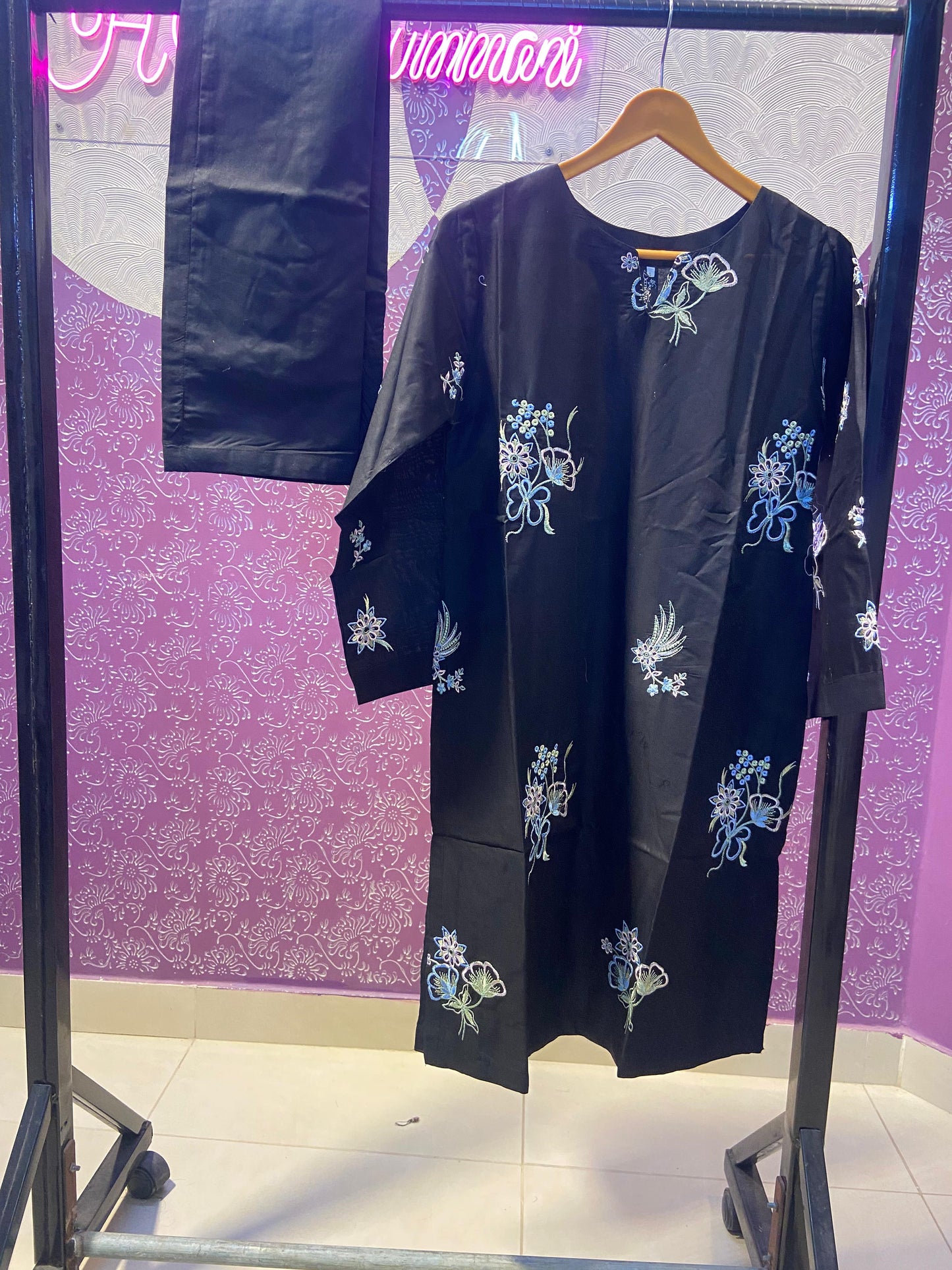 Heavy Embroidered Cotton Lawn Co-ord Set - 2 Piece Suit