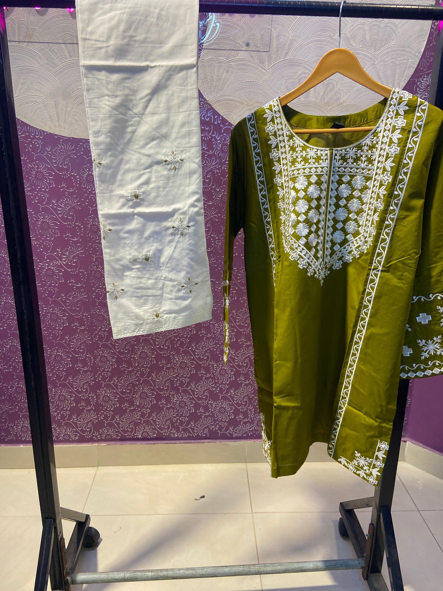 Heavy Embroidered Cotton Lawn Co-ord Set - 2 Piece Suit