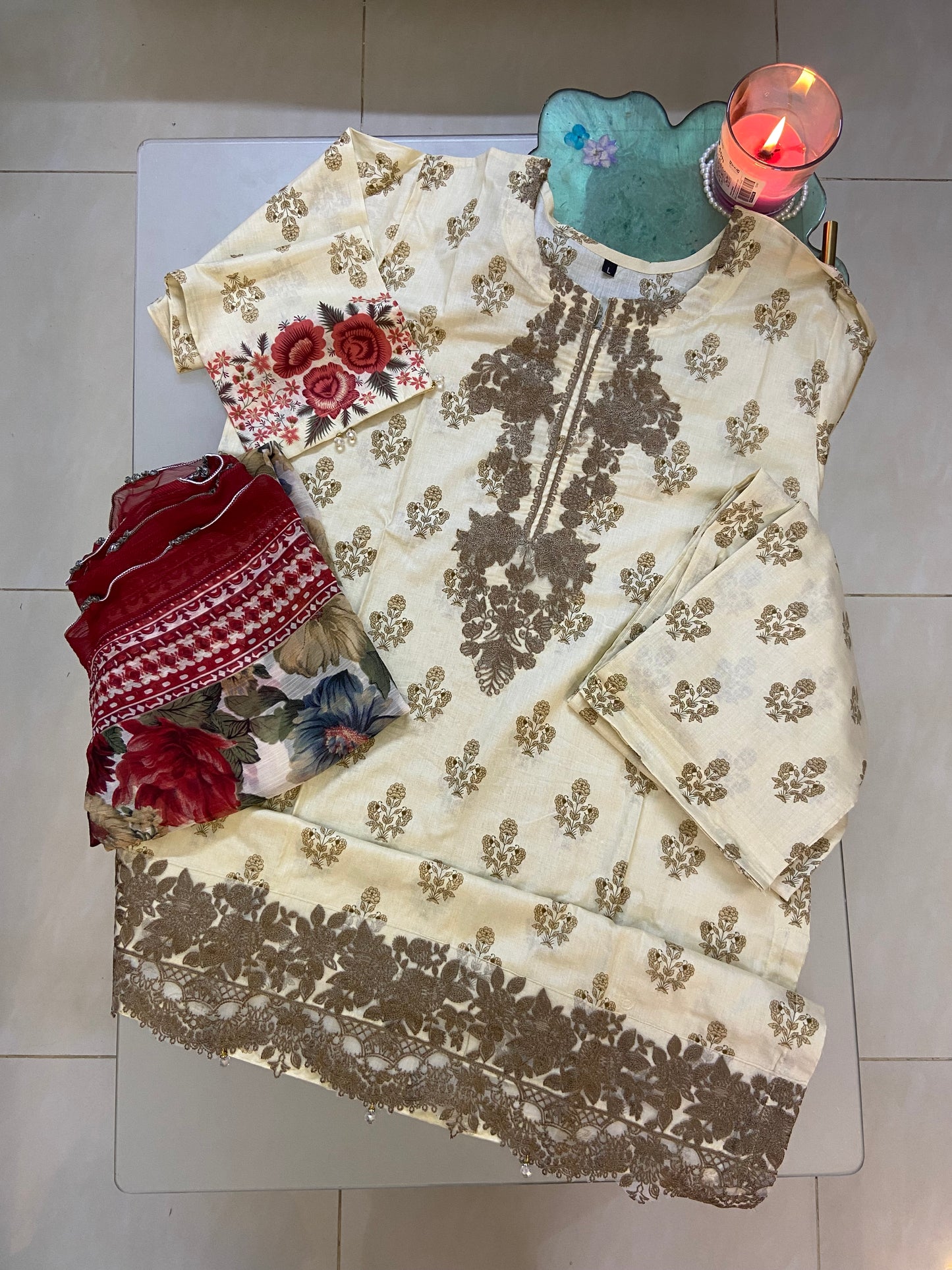 Digital Print 3 Pcs Lawn Suit with Embroidered Patches & Chiffon Dupatta