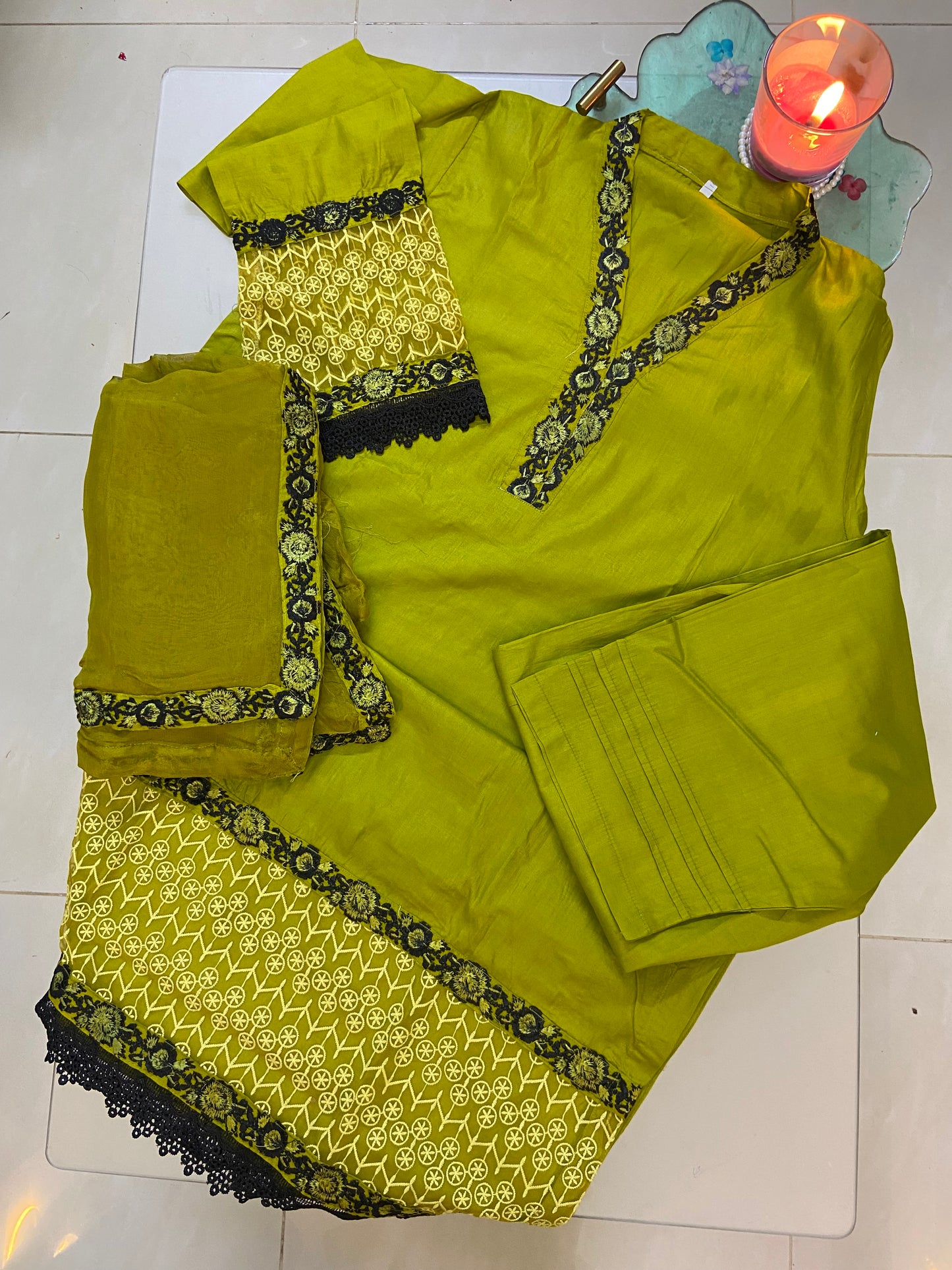 Cotton Lawn Pakistani Desginer Suit