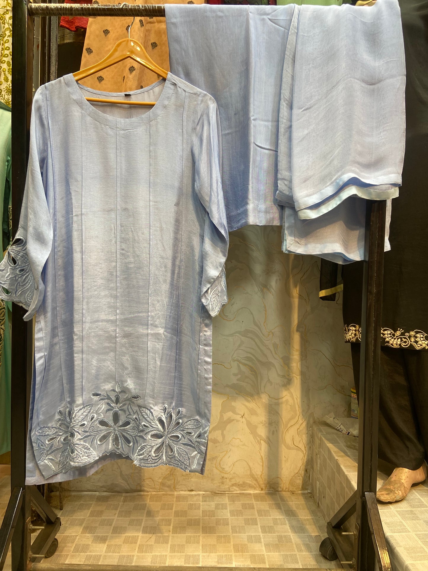 Shop elegant 3 Pcs Pure Pakistani Rawsilk Suit