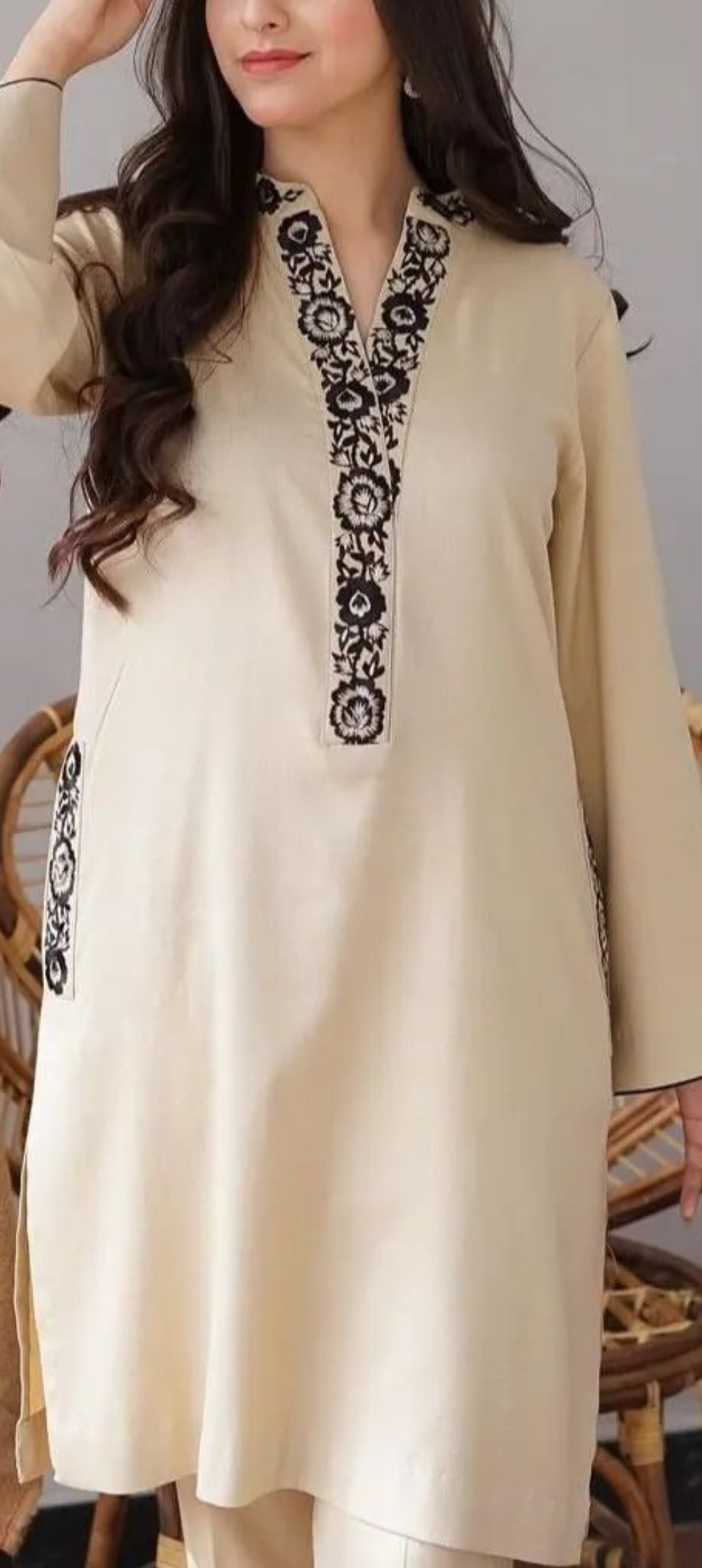 Mah Pari 100% Cotton Lawn Beautifull Dress 2024