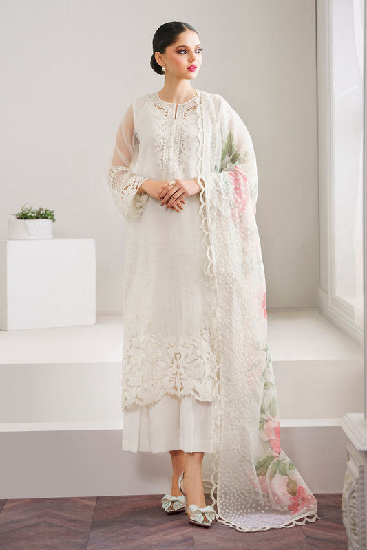 Organza Pakistani formal dresses
Ivory bridal gowns Pakistan
Stonework bridal gowns