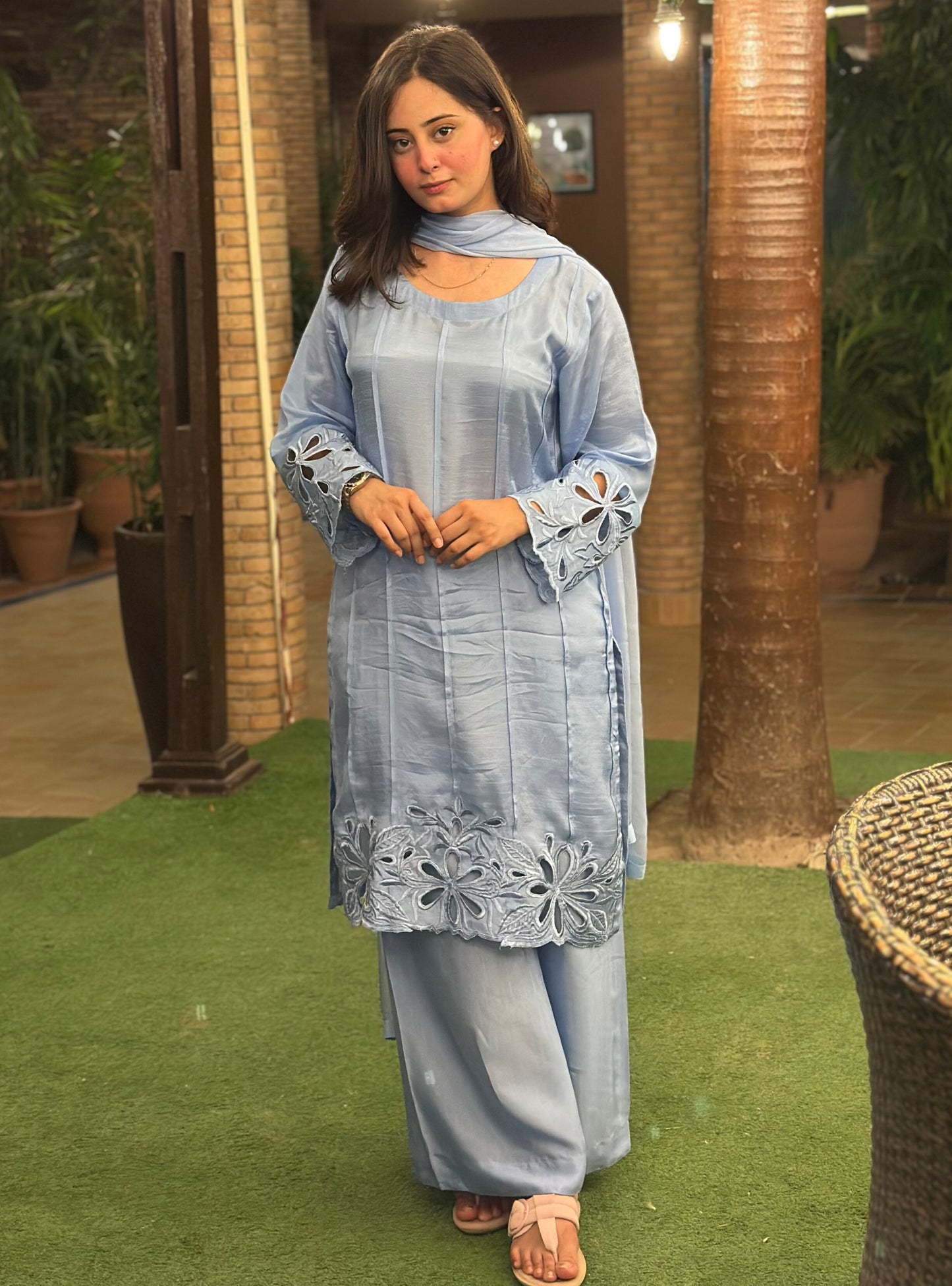 Shop elegant 3 Pcs Pure Pakistani Rawsilk Suit